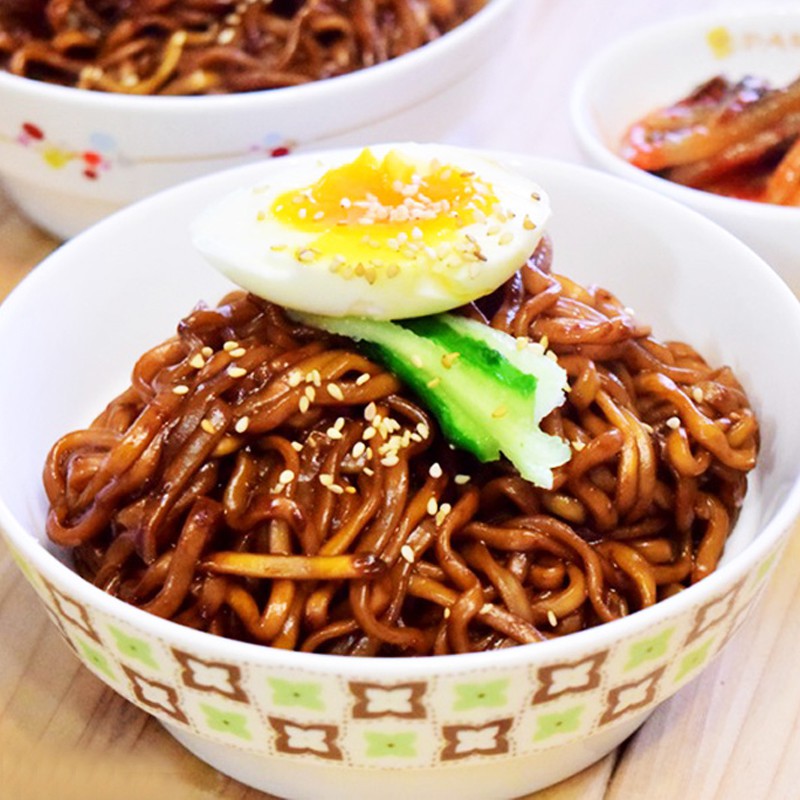 Mì Cay Hàn Quốc Siêu Ngon SamYang Instant Noodle Ramen (Product From Korea)