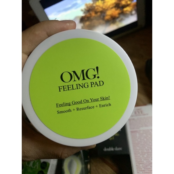 70 miếng Feeling Pad tẩy tế bào chết toner OMG!