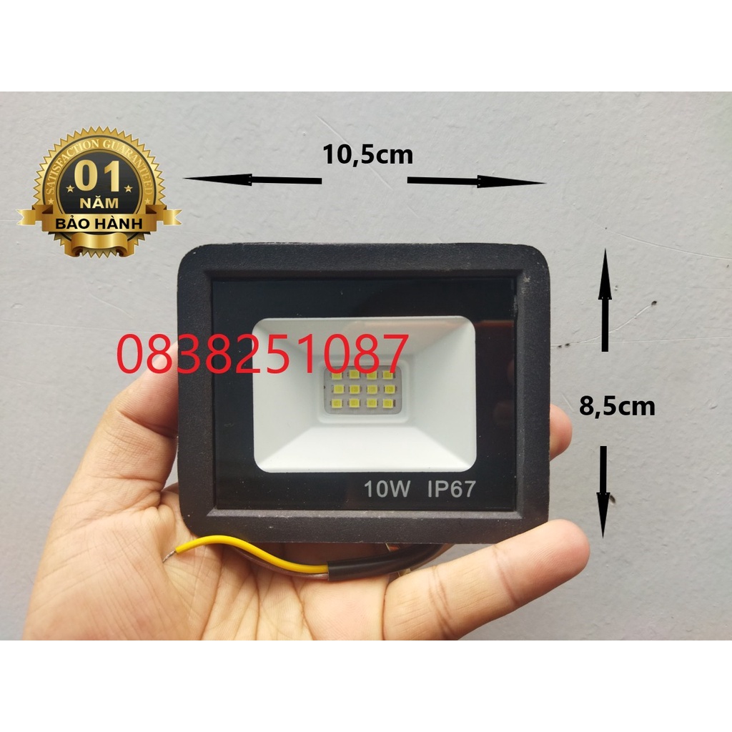 Đèn led pha ngoài trời IP67 10W ánh sáng trắng/vàng