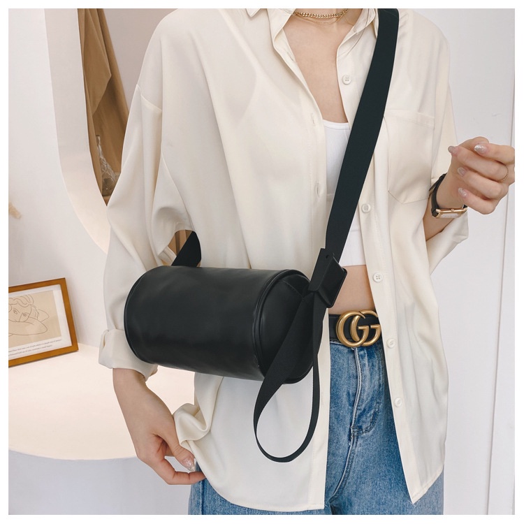 Túi đeo chéo IELGY từ da phong cách đường phố dành cho nam và nữ