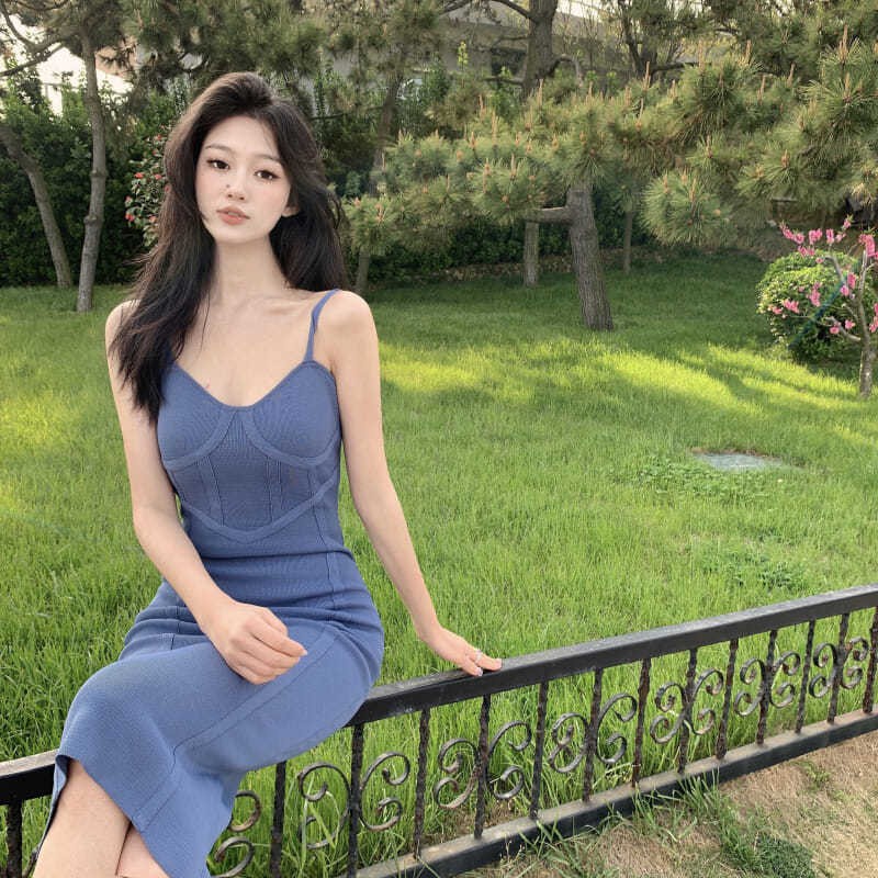 Đầm Dệt Kim Hai Dây Dáng Lửng Thời Trang Mùa Hè Mới Dành Cho Bạn Nữ 2021