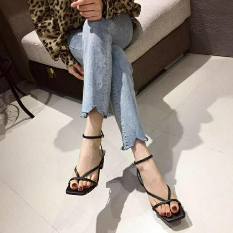 giày sandal dây mảnh size lớn 40 41 42 43 44 mũi vuông đế vuông 5 phân bigsize ngoại cỡ -h91