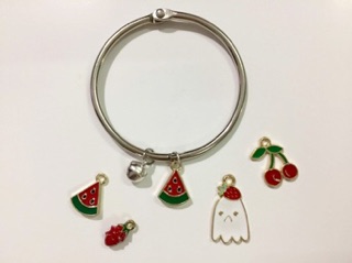 Kiềng phối charm hoạt hình