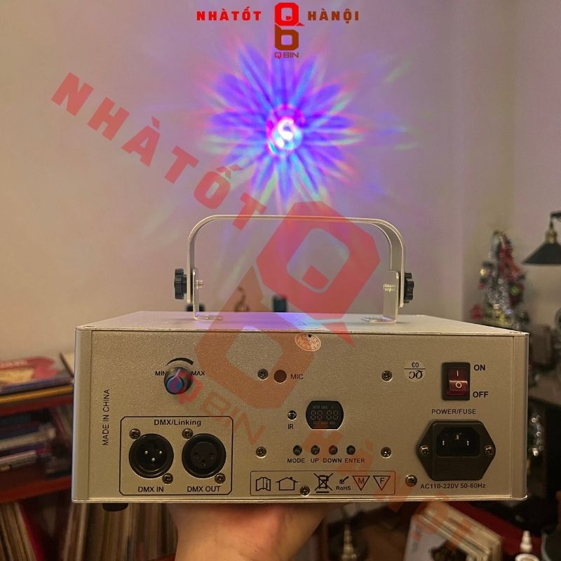 Đèn laser bay phòng 8386 pro hơn 1000 hình hiệu ứng đi cảnh 2D và 3D