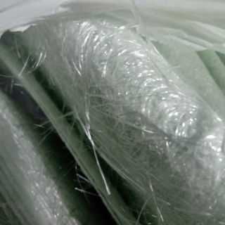Sợi thủy tinh. 1kg.