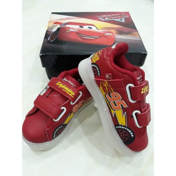 GIÀY THỂ THAO BÉ TRAI SIZE 20