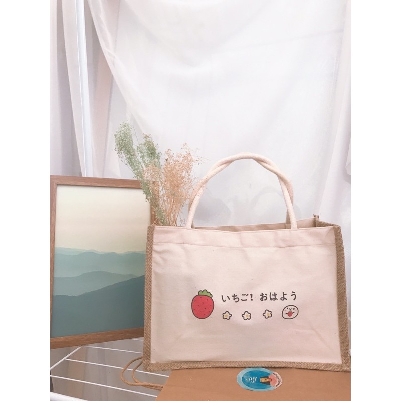 Túi cói bố họa tiết quả dâu