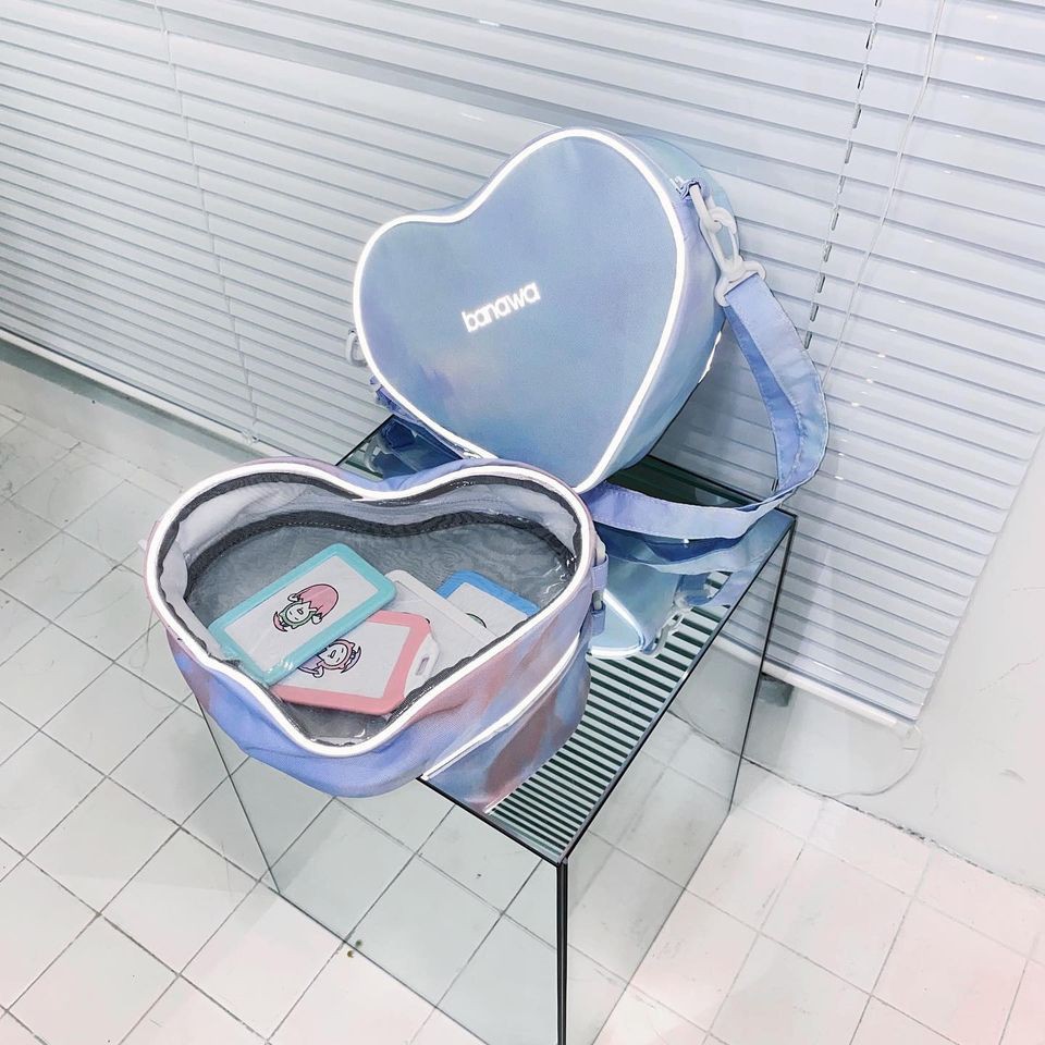 Túi đeo chéo Heart Minibag