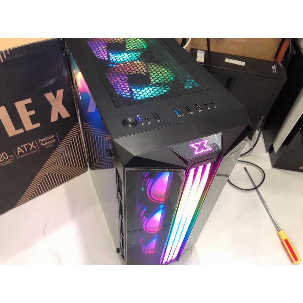 Vỏ Case máy tính XIGMATEK TRIPLE X (EN44245) mặt kính cường lực (No Fan) - PREMIUM ATX, RGB STRIP sẵn dải led mặt trước