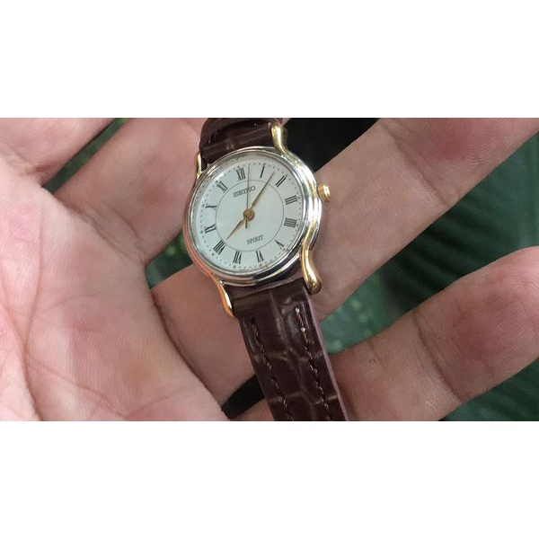 Đồng hồ Sieko nữ