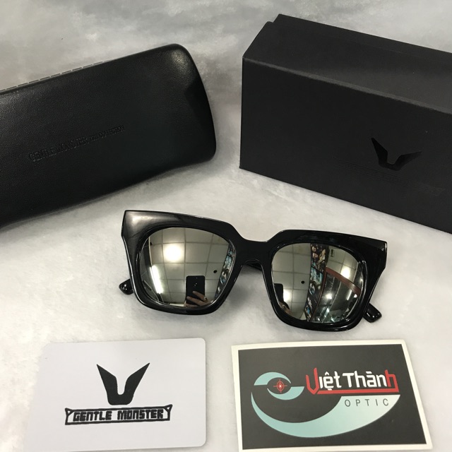 Mắt Kính Viền Vàng | BigBuy360 - bigbuy360.vn