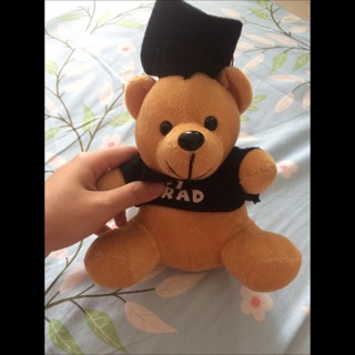 Gấu teddy mặc đồ tốt nghiệp loại 2