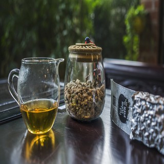 Trà Trầm Thượng Hạng