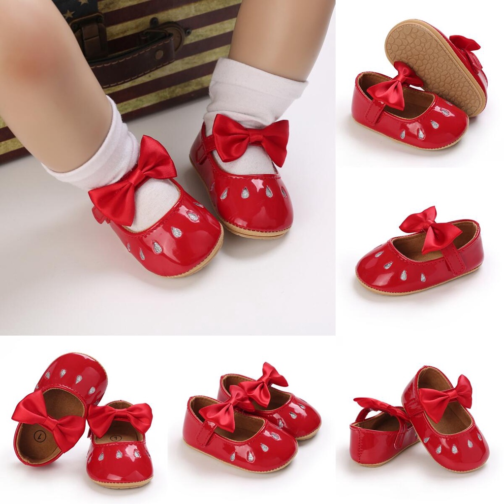 Giày Vải Đế Mềm Chống Trượt Màu Đỏ Thời Trang Dành Cho Bé Gái