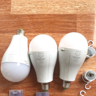 Bộ 3 bóng tích điện 20w mẫu mới 2020 siêu sáng