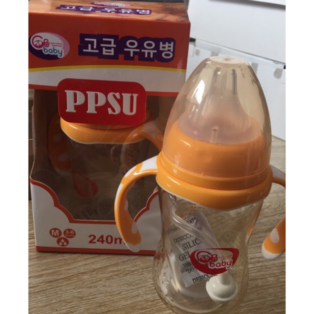 Bình sữa nhựa PPSU -GB baby 180ml -240ml có tay cầm ,tặng kèm 1 núm ti siêu mềm