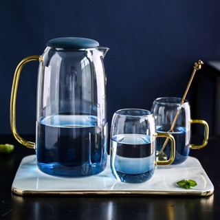 bình nước đại dương xanh