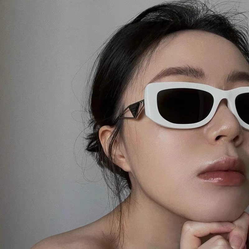 New Kính Mát Gọng Kim Loại Dáng Mới Màu Trắng - Đen Phối Đồ Chất