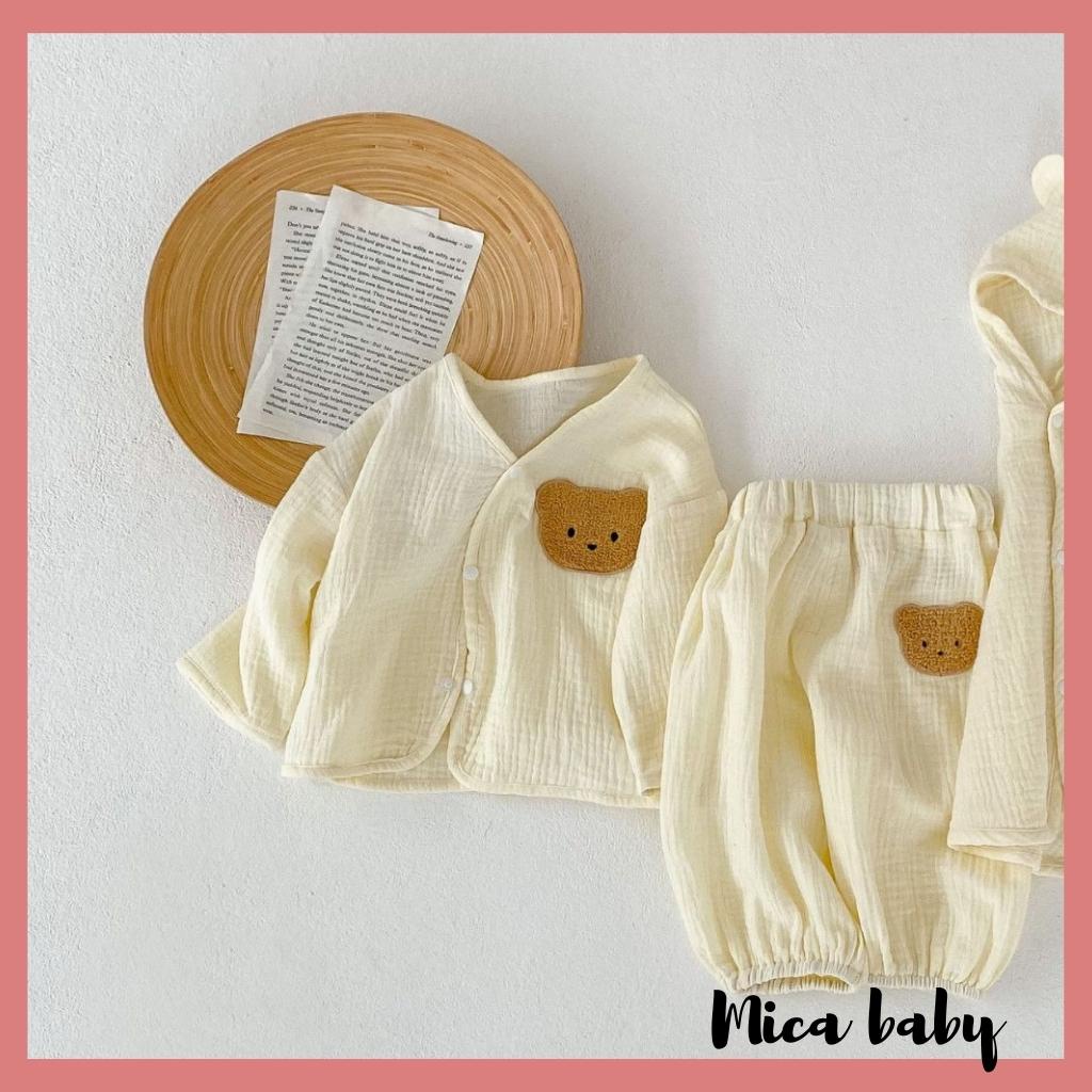 Áo dài tay thu đông kiểu dáng cổ tim cho bé trai bé gái, áo cardigan đính gấu dễ thương cho bé QA40 Mica Baby