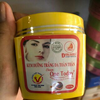 Kem dưỡng trắng da toàn thân one today