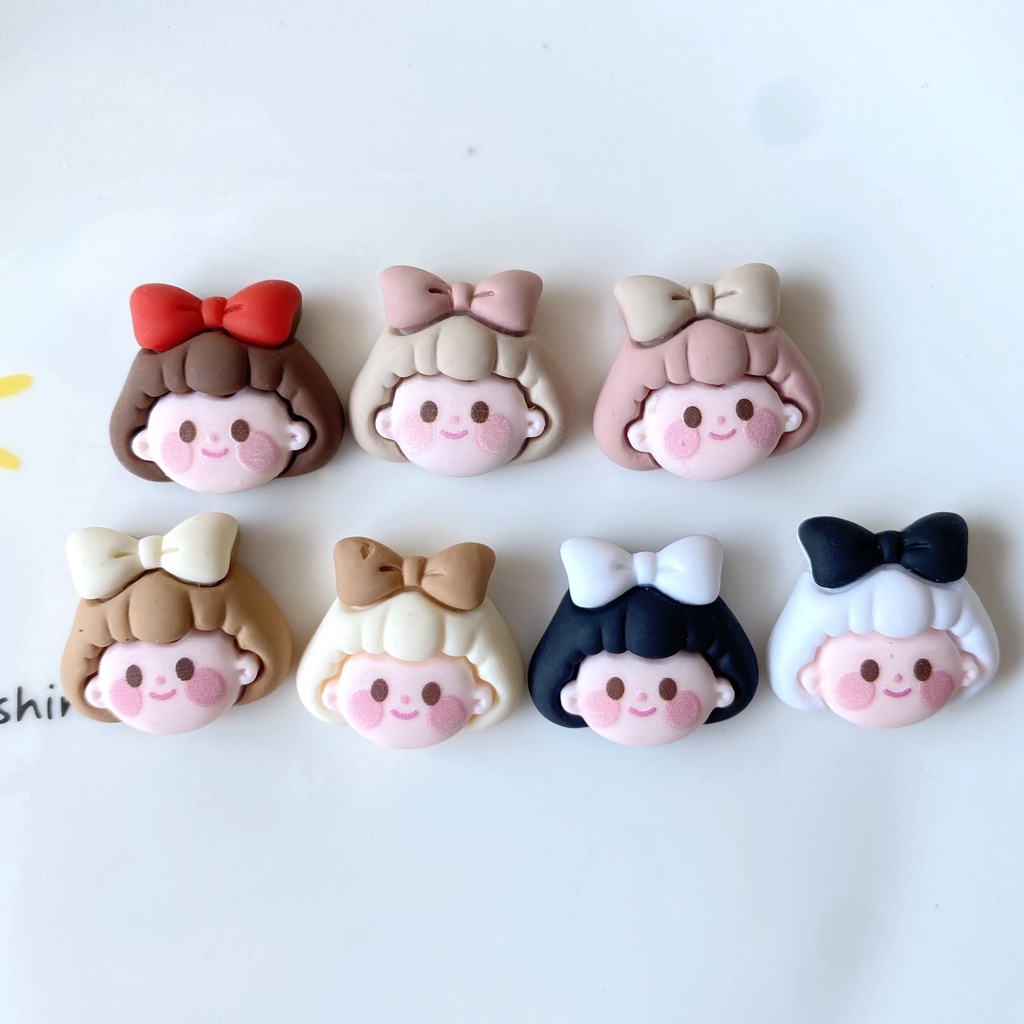 Bộ 10 Miếng Dán Trang Trí Điện Thoại/ Giày Dép Hình Đầu Cô Gái Dễ Thương DIY