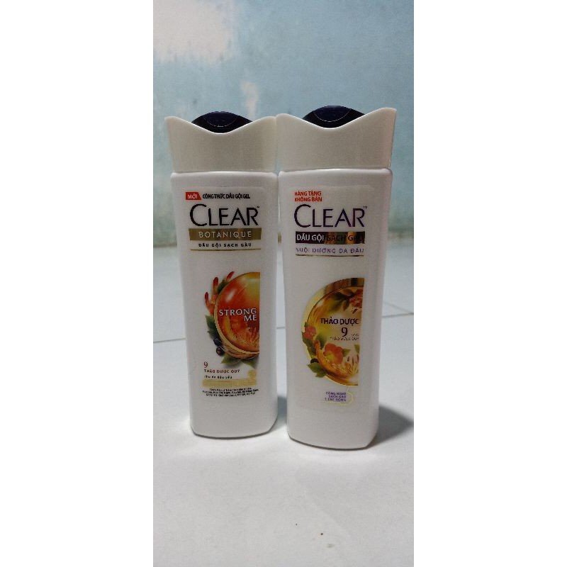 (140g) Dầu gội sạch gàu Clear thảo dược