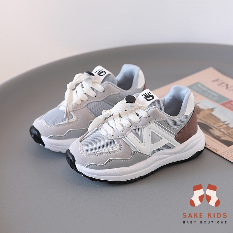 Giày thể thao cho bé, Giày sneakers thấp cổ dây rút chất da PU siêu mềm phối lưới thoáng khí thoải mái M628