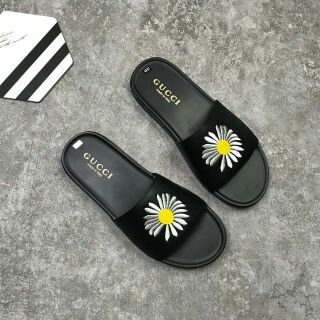 Dép loại mới họa tiết hoa cúc siêu New!!!!