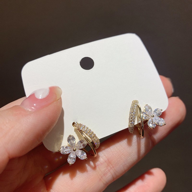 Khuyên Tai Hình Bông Hoa Đính Đá Zircon Phong Cách Hàn Quốc Thời Trang Cho Nữ