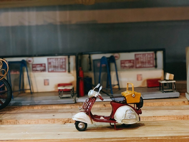 Handcrafted Scooter Vespa mini Handmade