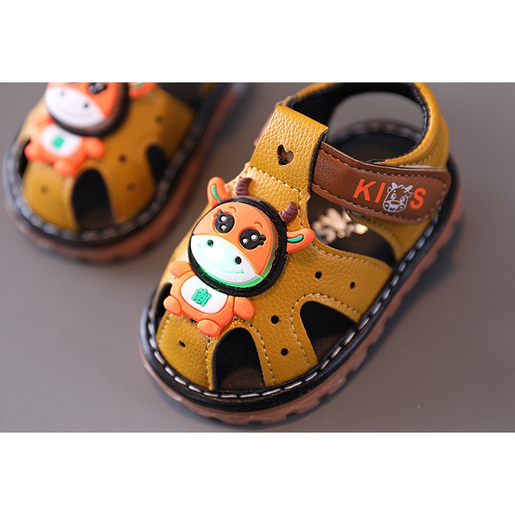 sandal tập đi bé trai-bé gái size 15-19 bò kids kèn chít