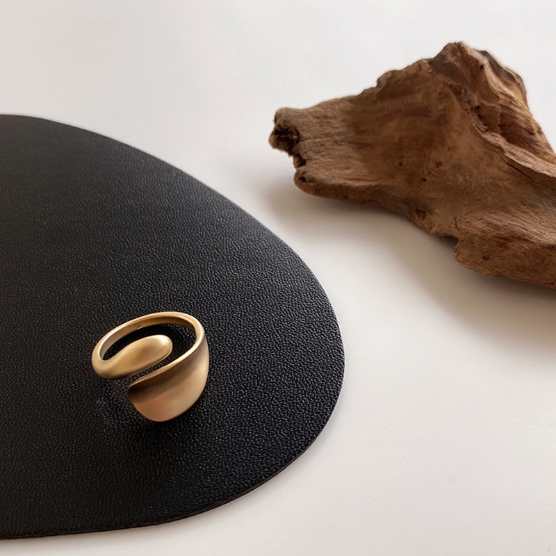 Nhẫn Nữ Trang Tạo Hình Độc Đáo