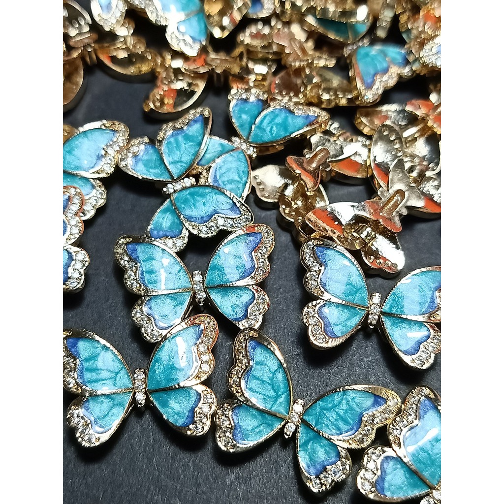 Charm đá chuyển động cao cấp B08