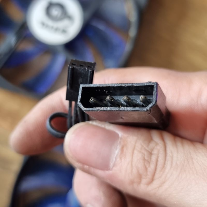 Quạt làm mát tản nhiệt cho máy tính có led xanh.đỏ. 7 màu (cũ tháo máy)