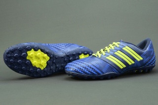 Giày đá bóng nemeziz 2018