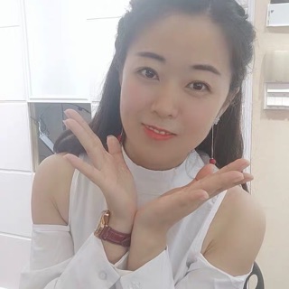 [Hàng oder] Set áo thun khoét vai mix chân váy bò