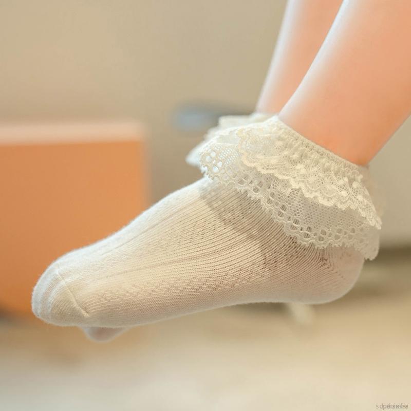 Vớ hai lớp thêu ren trang trí dành cho bé gái