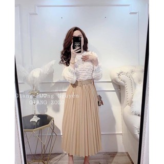 chân váy xếp li kèm đai