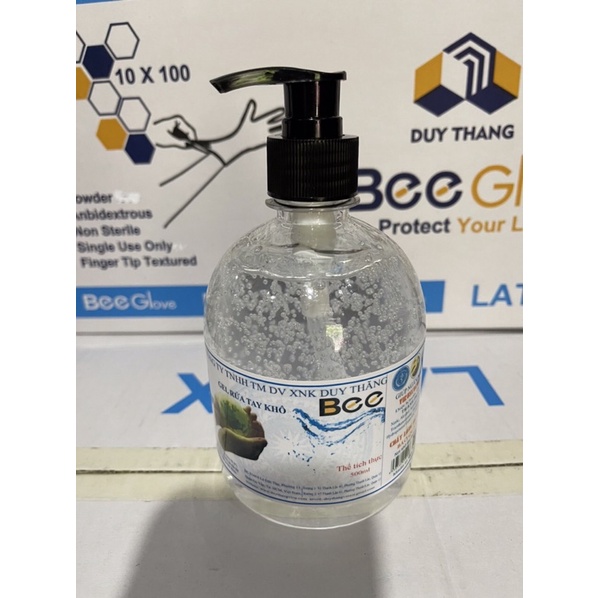 Gel khô rửa tay sát khuẩn nhanh khô , chai 500 mL có vòi xịt .