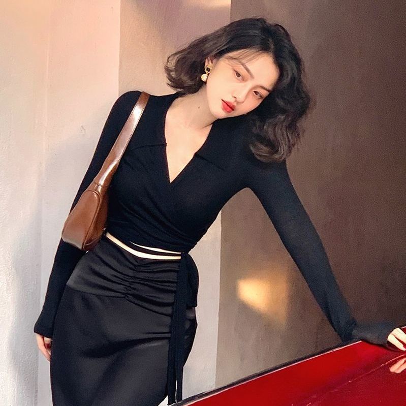 Áo croptop cổ chữ V eo cao phong cách retro Pháp thời trang mùa thu cho nữ 2021