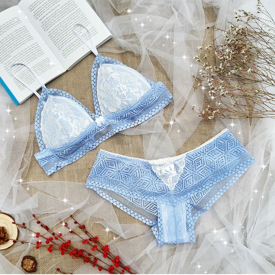 Set Bralette xanh mix trắng The Muse