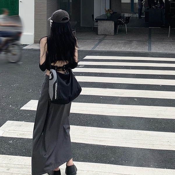 Áo croptop QKOOLE trễ vai dài tay/ Chân váy chữ A QKOOLE lưng cao thời trang Hàn Quốc cho nữ