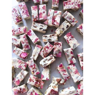 Kẹo hạnh phúc - kẹo Nougat homemade 500g nhiều hạt ít ngọt