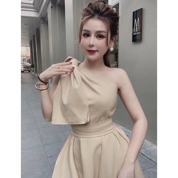 ĐẦM XINH NƠ LỆCH ĐẸP LẮM TO6