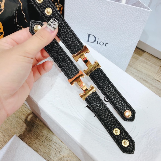 VÒNG TAY DA CHỮ H KIM LOẠI