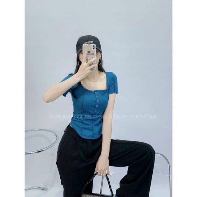 Áo thun nữ tay ngắn cổ vuổng viền nổi siêu xinh MC