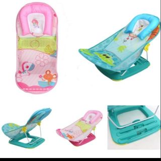 Ghế tắm cho bé có tựa đầu