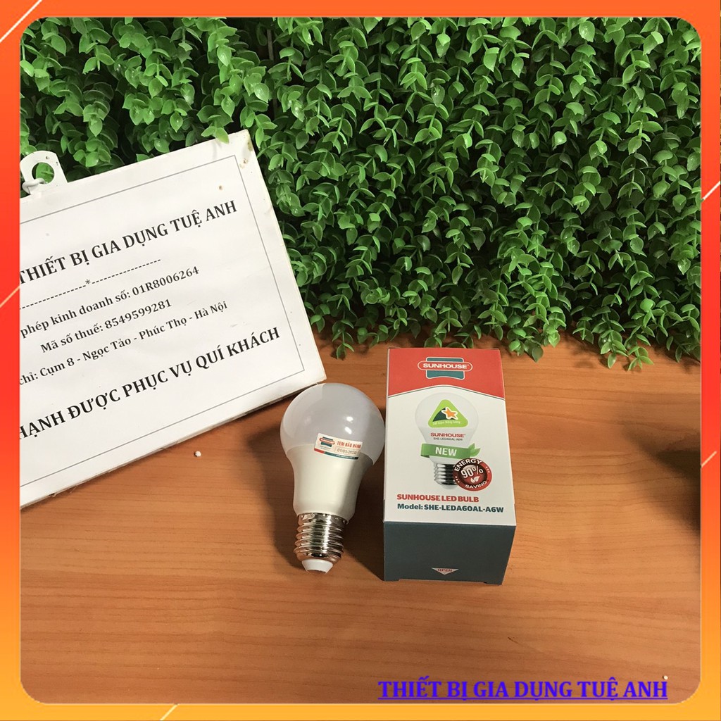 Đèn bàn SUNHOUSE SH-SL-02R - Tặng kèm bóng Led Sunhouse A6W.