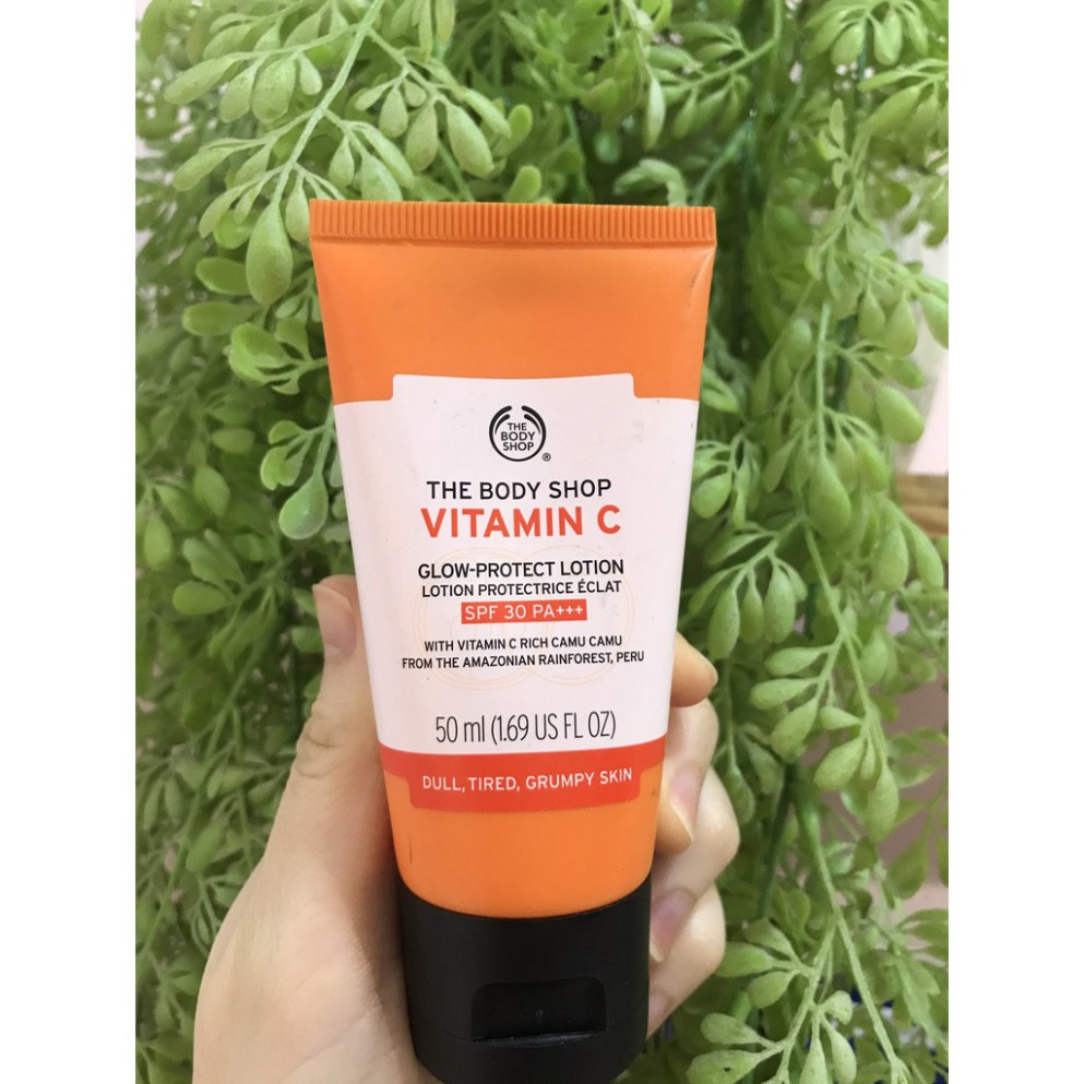 Kem dưỡng ngày The Body Shop Vitamin C Glow-protect Lotion SPF 30 PA+++ dưỡng da trắng hồng, căng bóng