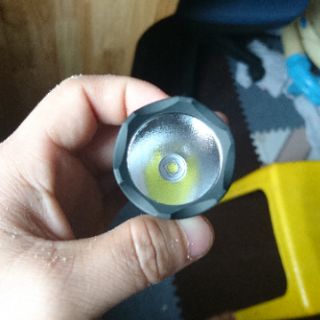 Đèn pin convoy M1 xml2 1000lume